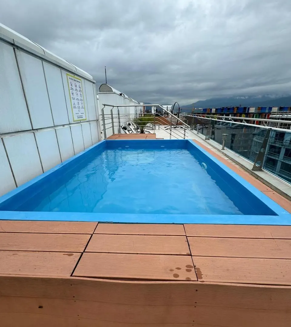 Appartamento Sosyal Donatilari Yueksek Wyn Residence Daire Batumi