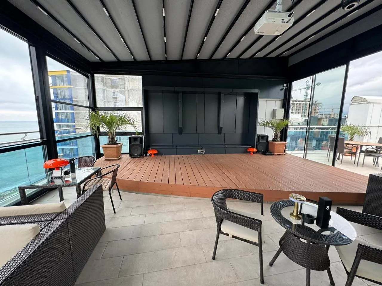 Sosyal Donatilari Yueksek Wyn Residence Daire Batumi Georgia